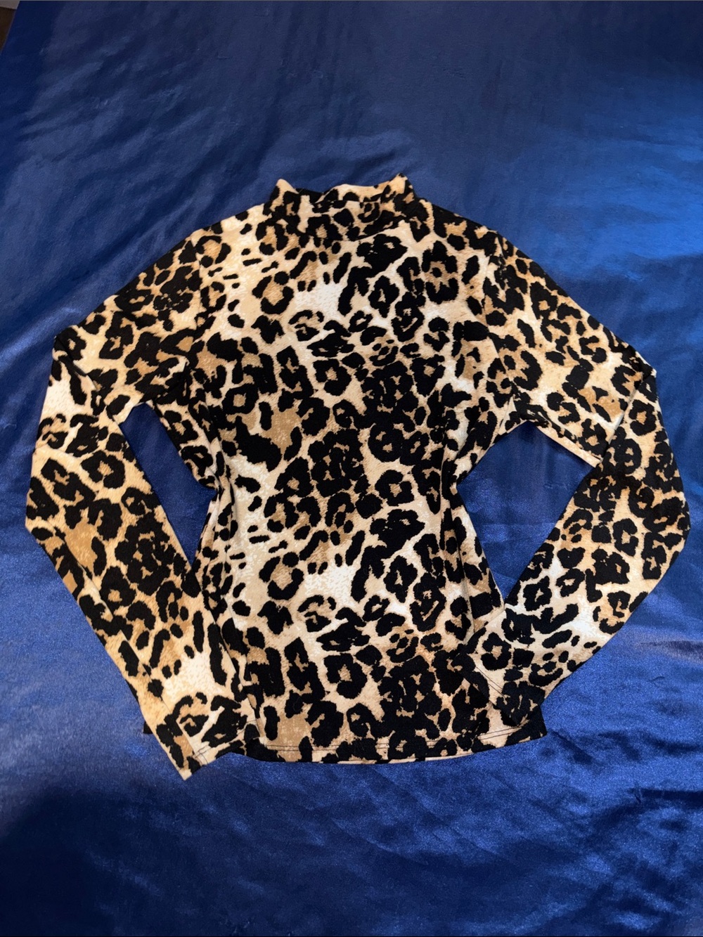 gaze Leopard Print Long Sleeve Mock Neck Top - Black & Tan